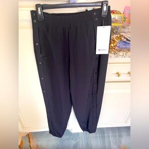Lululemon Black Tearaway mud-rise Track Pant Size 4